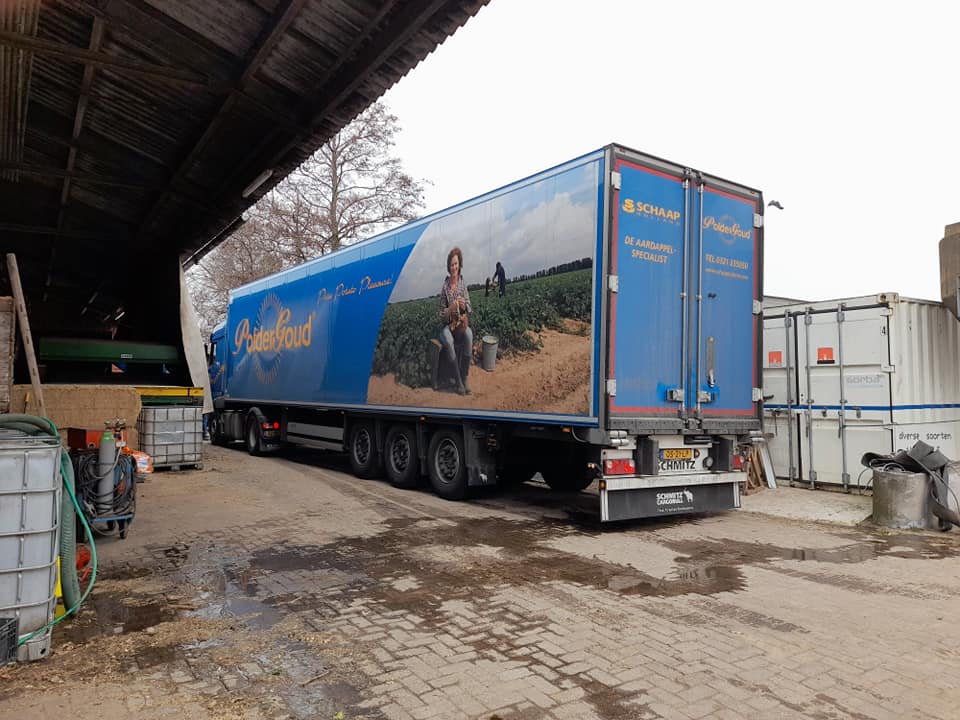 Het is voorjaar, tijd voor de pootaardappelen!